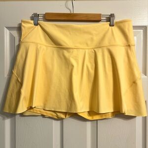 NWT Athleta Ace 13.5 in Yellow Tennis Skirt